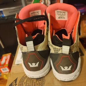 Supra spectre Magazine